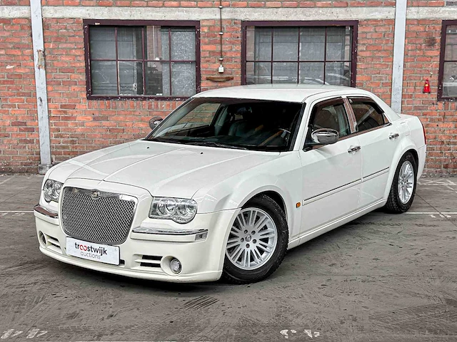 Chrysler 300c 3.5 v6 253pk 2006 youngtimer - afbeelding 12 van  38