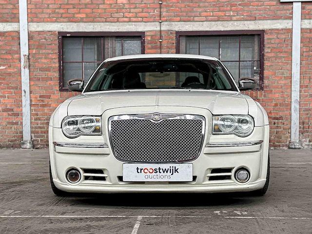 Chrysler 300c 3.5 v6 253pk 2006 youngtimer - afbeelding 23 van  38