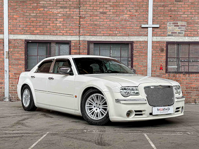 Chrysler 300c 3.5 v6 253pk 2006 youngtimer - afbeelding 34 van  38
