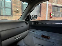 Chrysler 300c hemi 5.7 v8 340pk 2005 -youngtimer- - afbeelding 19 van  40