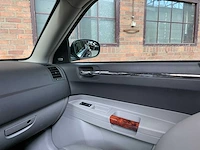 Chrysler 300c hemi 5.7 v8 340pk 2005 youngtimer - afbeelding 20 van  39