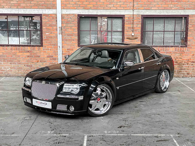 Chrysler 300c hemi 5.7 v8 340pk 2005 youngtimer - afbeelding 34 van  39