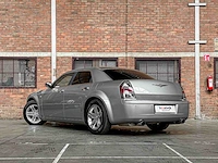 Chrysler 300c hemi 5.7 v8 340pk 2005 youngtimer - afbeelding 7 van  44