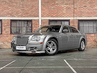 Chrysler 300c hemi 5.7 v8 340pk 2005 youngtimer - afbeelding 1 van  44