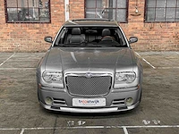 Chrysler 300c hemi 5.7 v8 340pk 2005 youngtimer - afbeelding 42 van  44