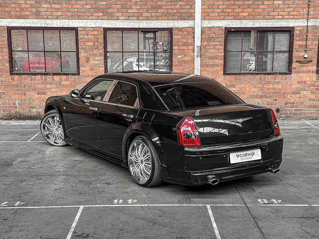 Chrysler 300c hemi 5.7 v8 340pk 2006 youngtimer - afbeelding 8 van  44