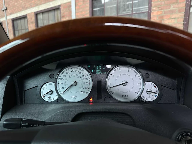 Chrysler 300c hemi 5.7 v8 340pk 2006 youngtimer - afbeelding 19 van  44