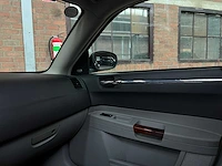 Chrysler 300c hemi 5.7 v8 340pk 2006 youngtimer - afbeelding 21 van  40