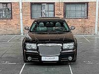 Chrysler 300c hemi 5.7 v8 340pk 2006 youngtimer - afbeelding 37 van  40