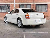 Chrysler 300c hemi 5.7 v8 340pk 2006 youngtimer - afbeelding 6 van  38