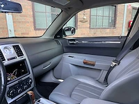 Chrysler 300c hemi 5.7 v8 340pk 2006 youngtimer - afbeelding 11 van  38