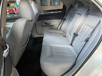 Chrysler 300c hemi 5.7 v8 340pk 2006 youngtimer - afbeelding 28 van  38