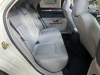 Chrysler 300c hemi 5.7 v8 340pk 2006 youngtimer - afbeelding 29 van  38