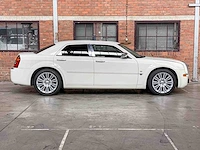 Chrysler 300c hemi 5.7 v8 340pk 2006 youngtimer - afbeelding 38 van  38