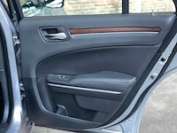 Chrysler 300c ld hemi facelift 5.7 v8 367pk 2014 - afbeelding 20 van  49