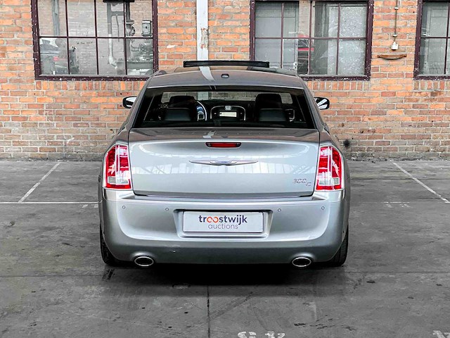 Chrysler 300c ld hemi facelift 5.7 v8 367pk 2014 - afbeelding 6 van  49