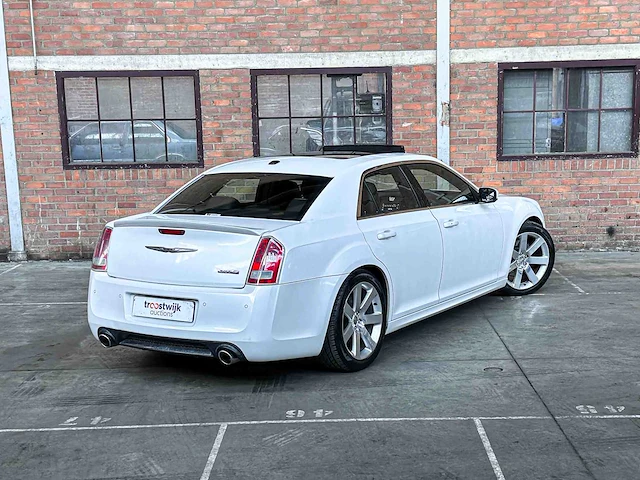Chrysler 300c srt8 facelift 6.1 v8 477pk 2012 - afbeelding 4 van  41