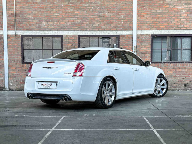 Chrysler 300c srt8 facelift 6.1 v8 477pk 2012 - afbeelding 11 van  41