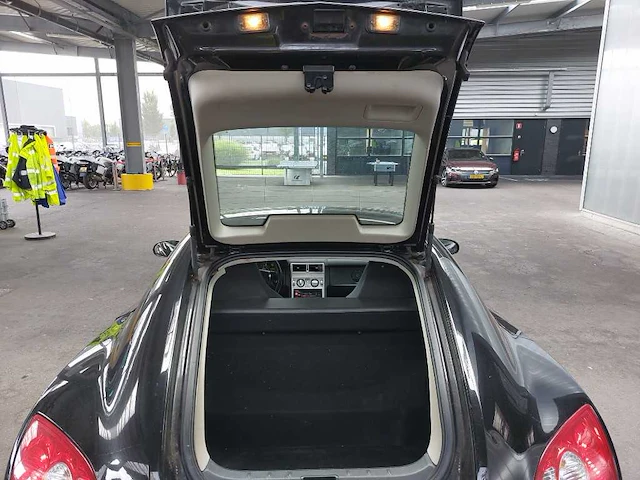 Chrysler crossfire 3.2 v6 limited , nl-317-j - afbeelding 4 van  17