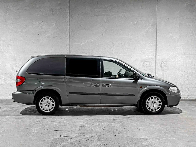 Chrysler grand voyager 3.3i se 174pk 2008, 71-vlt-9 - afbeelding 31 van  32