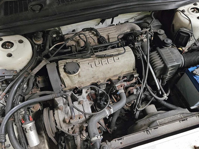 Chrysler le baron convertible gtc 2.2 turbo, hl-xn-72 - afbeelding 17 van  26