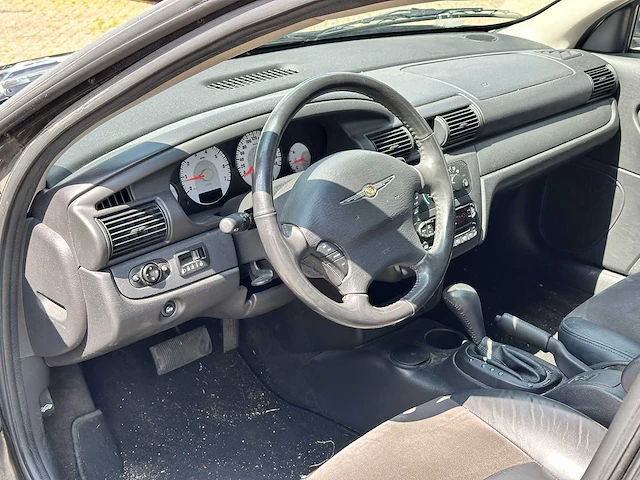 Chrysler sebring 2.4i automaat, 78-rs-xf - afbeelding 12 van  15