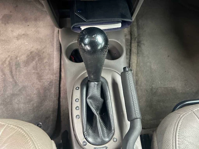 Chrysler sebring 2.7i-v6 24v lx conv , 61-hk-pv - afbeelding 4 van  16