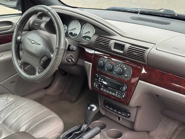Chrysler sebring cabriolet 2.7i v6 24v lx convertible 72-hg-hn - afbeelding 7 van  16