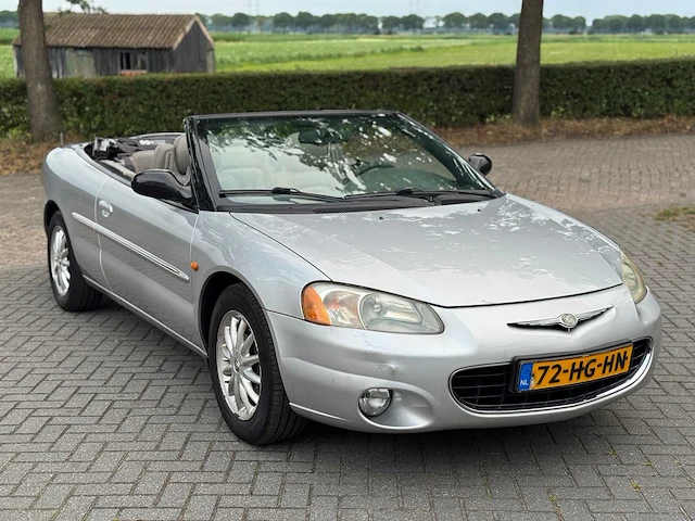 Chrysler sebring cabriolet 2.7i v6 24v lx convertible 72-hg-hn - afbeelding 14 van  16