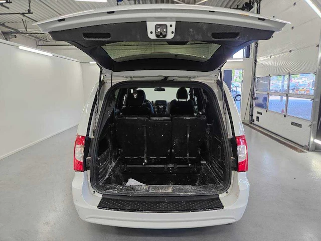 Chrysler town & country 3.6 v6 , ; rs-326-t - afbeelding 17 van  19