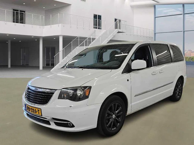 Chrysler town & country 3.6 v6 , ; rs-326-t - afbeelding 1 van  19