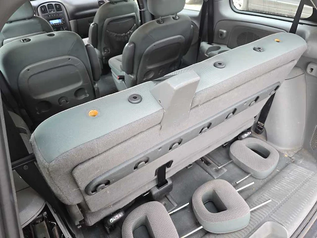 Chrysler voyager 2.4i business edition 7 persoons 2007 | 08-xg-fj - afbeelding 2 van  17