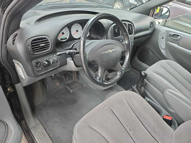 Chrysler voyager 2.4i business edition 7 persoons 2007 | 08-xg-fj - afbeelding 6 van  17