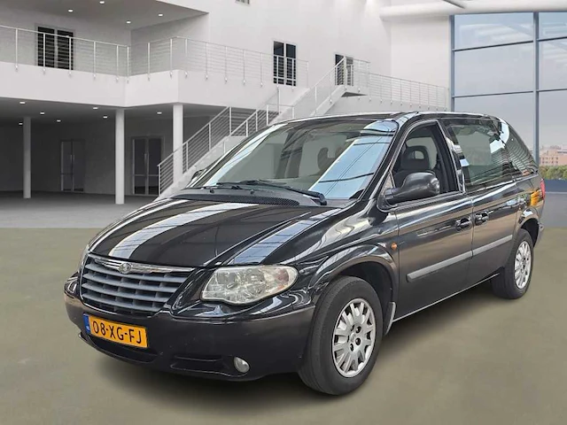 Chrysler voyager 2.4i business edition 7 persoons 2007 | 08-xg-fj - afbeelding 1 van  17