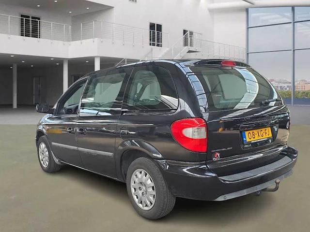 Chrysler voyager 2.4i business edition 7 persoons 2007 | 08-xg-fj - afbeelding 12 van  17