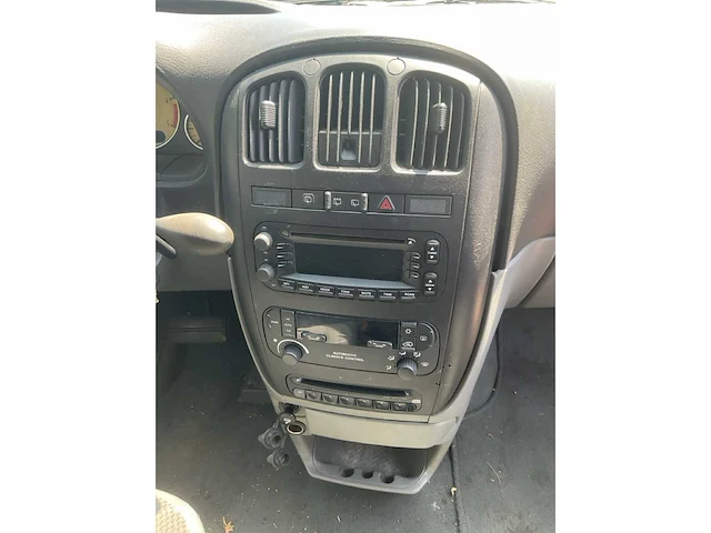 Chrysler voyager 49-sf-gf - afbeelding 17 van  28