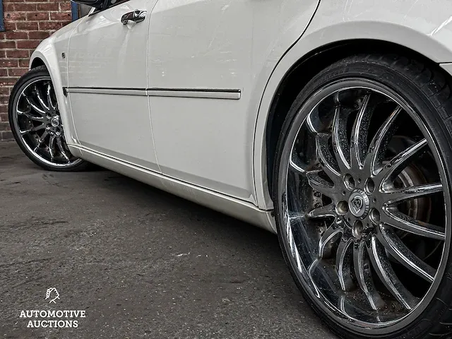 Chrystler 300c hemi 5.7 v8 340pk 2005 -youngtimer- - afbeelding 13 van  54