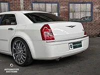 Chrystler 300c hemi 5.7 v8 340pk 2005 -youngtimer- - afbeelding 14 van  54