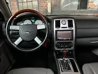 Chrystler 300c hemi 5.7 v8 340pk 2005 -youngtimer- - afbeelding 18 van  54