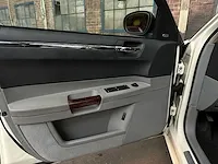 Chrystler 300c hemi 5.7 v8 340pk 2005 -youngtimer- - afbeelding 29 van  54