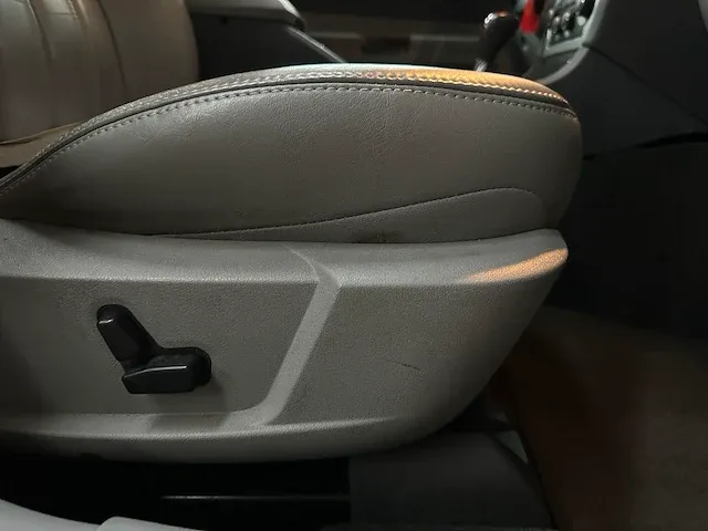 Chrystler 300c hemi 5.7 v8 340pk 2005 -youngtimer- - afbeelding 37 van  54