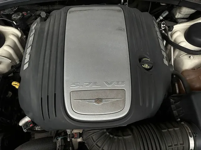 Chrystler 300c hemi 5.7 v8 340pk 2005 -youngtimer- - afbeelding 47 van  54