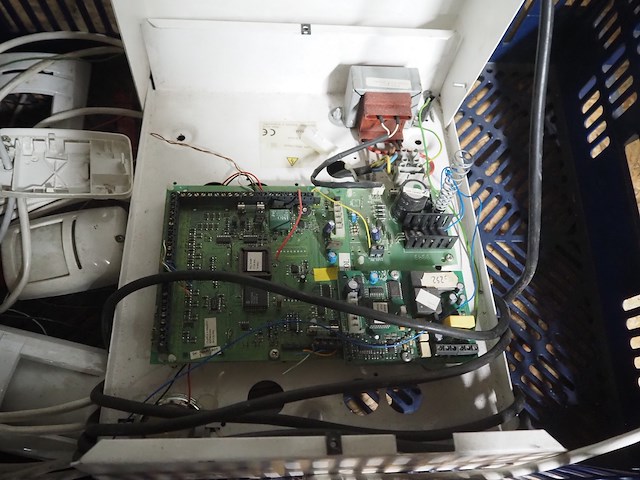 Chubb - afbeelding 5 van  5