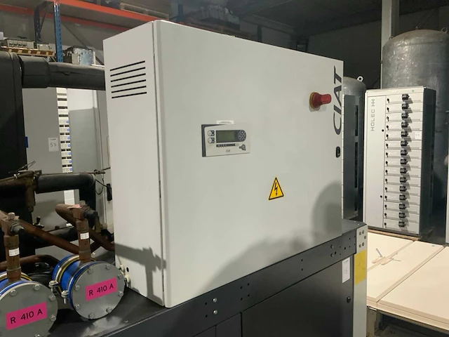 Ciat dynaciat power 700 a 2400 chiller en warmtepomp - afbeelding 10 van  12