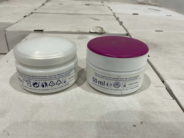 Cien - 24 uur crème en q10 anti rimpel crème - gezichtscrème (2616x) - afbeelding 5 van  6