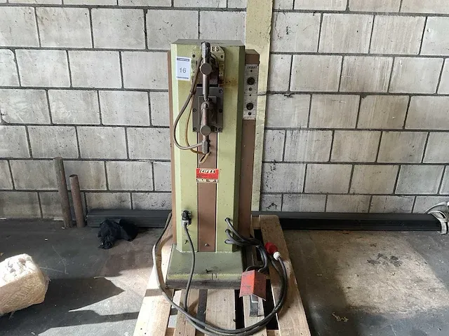 Cifes star-p-15-pan puntlasmachine - afbeelding 1 van  6