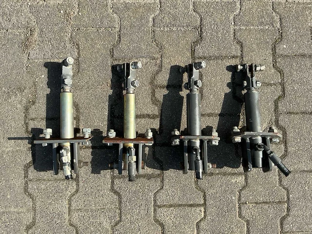 Cilinders met toebehoren - afbeelding 5 van  8