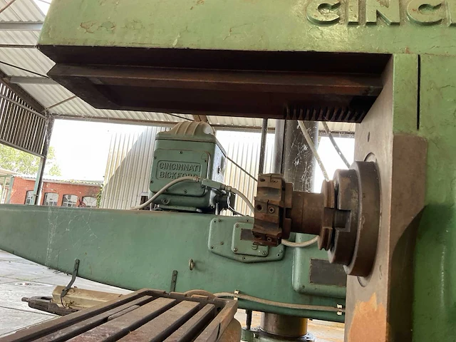 Cincinnati 2 ml freesmachine - afbeelding 3 van  17