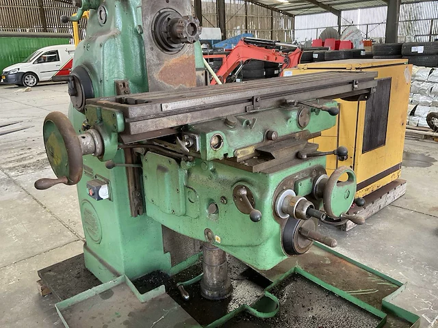 Cincinnati 2 ml freesmachine - afbeelding 13 van  17