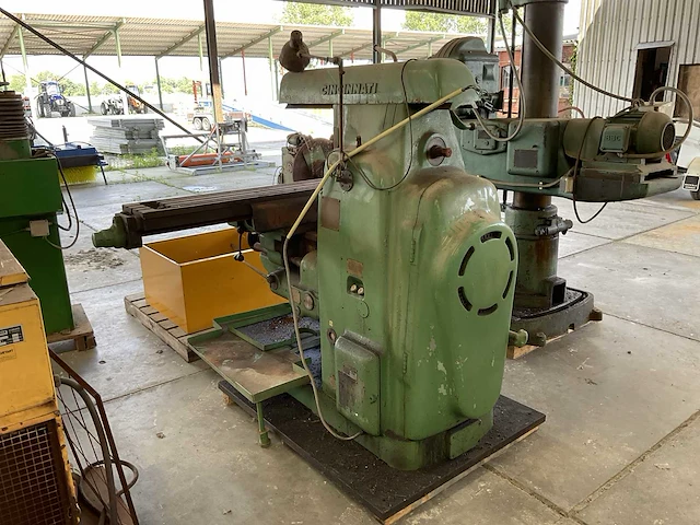 Cincinnati 2 ml freesmachine - afbeelding 17 van  17